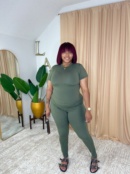 Loyal (Olive)